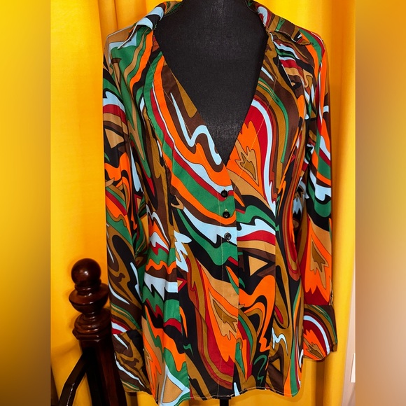 PrettyLittleThing Multi Abstract Print Chiffon Fitted Shirt - Picture 3 of 5